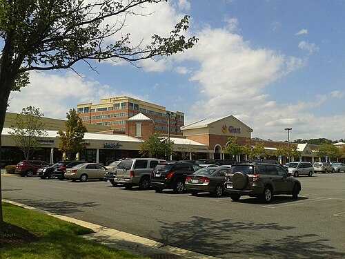 Expert window glass repair near Kingstowne VA by Advanced Window & Glass Repair