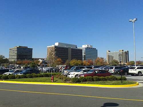 Window glass repair near Springfield VA by local specialists at Advanced Window & Glass Repair
