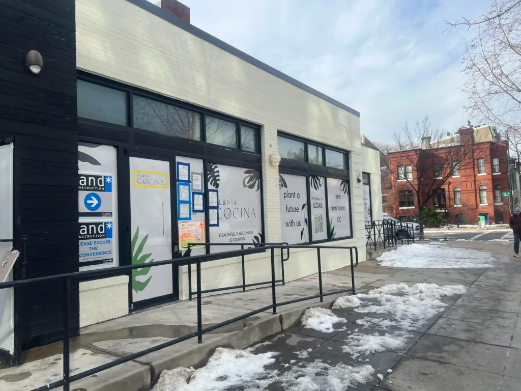Commercial and Storefront Glass Repair Across Prince William County