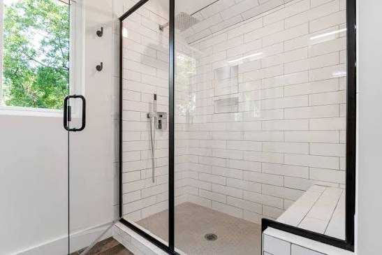 Sliding Shower Door Installation for Space-Saving Bathrooms Across the DMV